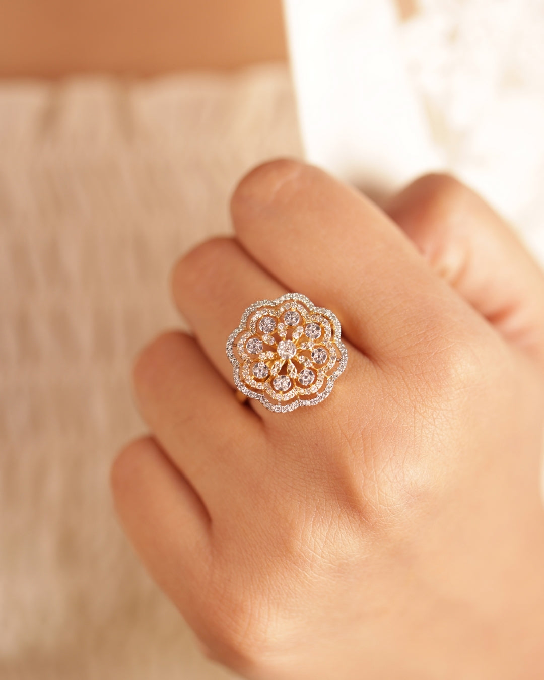 Luxurious Floral Diamond Ring (Free Size)