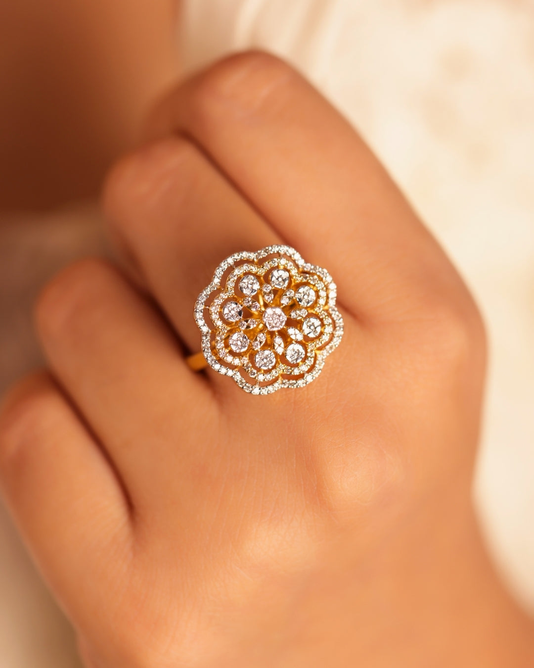 Luxurious Floral Diamond Ring (Free Size)