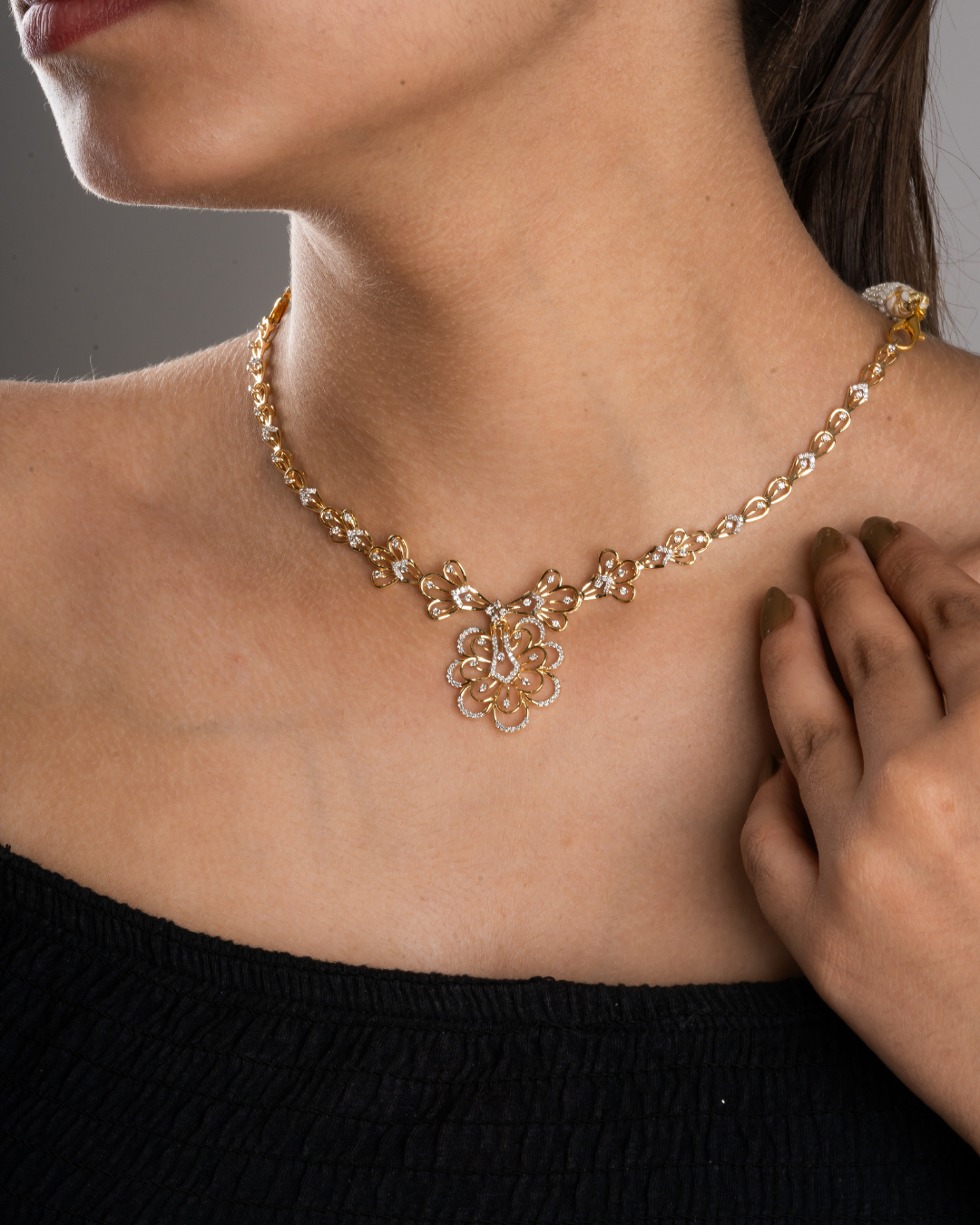 Majestic diamond Necklace