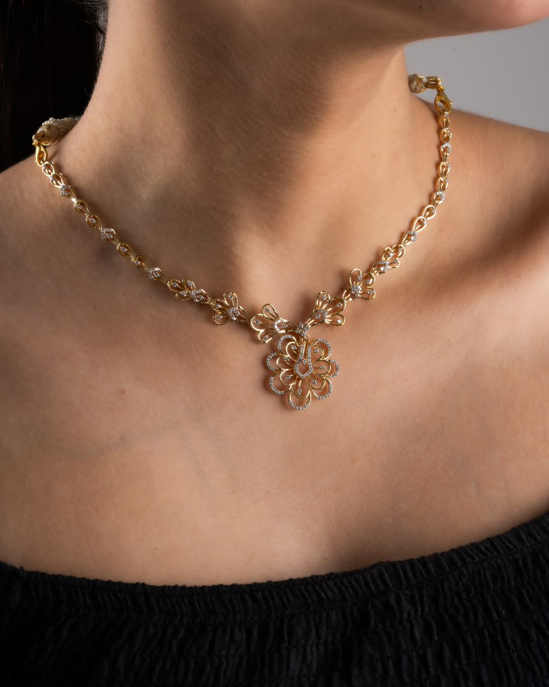 Majestic diamond Necklace